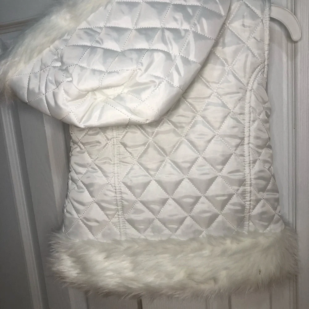 Satin flowers girls faux fur hooded white winter vest patent‎ closure heart sz 5